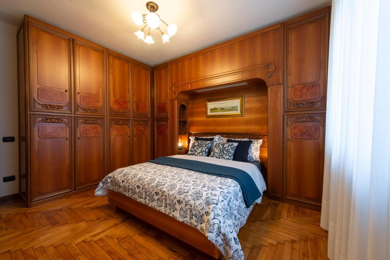 Villa Mara - Aosta - 200 Mq - Wifi - Jacuzzi - Parcheggio - Giardino 외부 사진