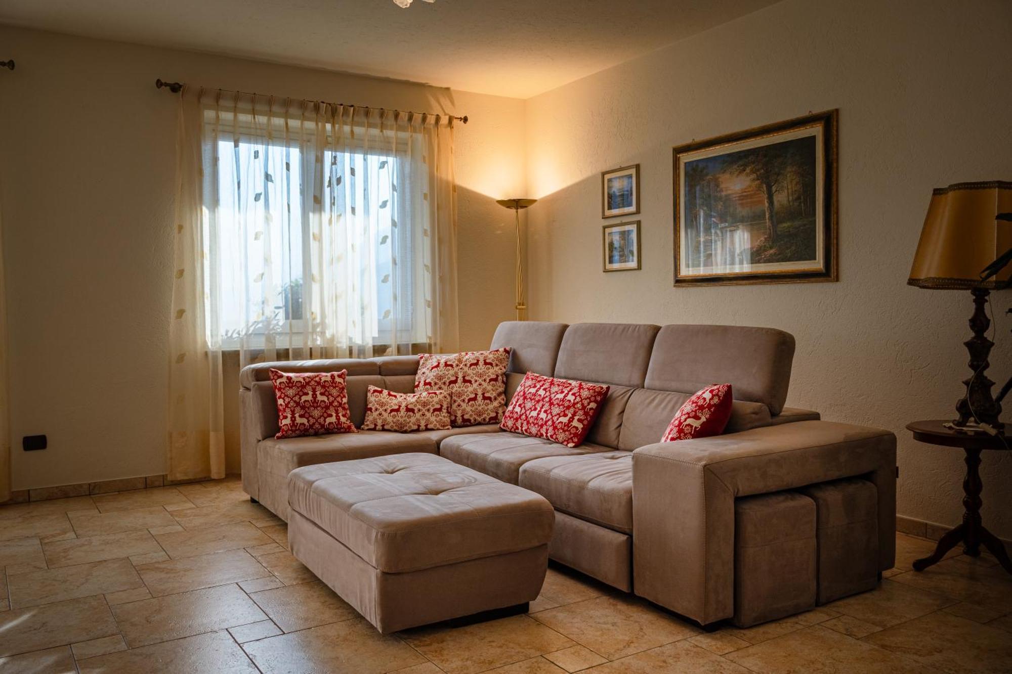 Villa Mara - Aosta - 200 Mq - Wifi - Jacuzzi - Parcheggio - Giardino 외부 사진
